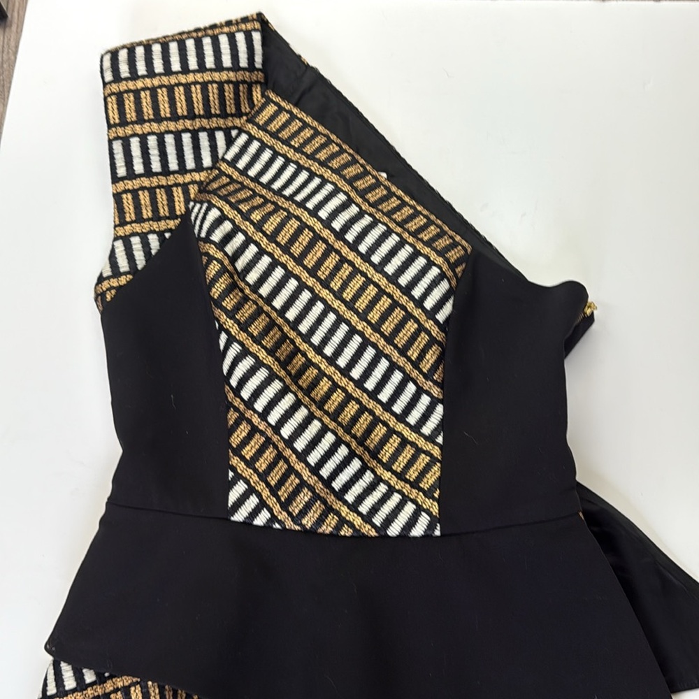Perfect Sass and Bide designer Olympia dress 4 - Picture 6 of 10